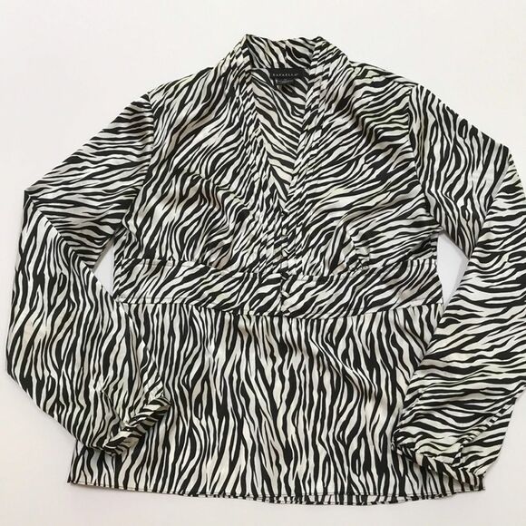 Rafaella size 14 silky black & white v-neck long sleeve blouse plus size top - Picture 1 of 6